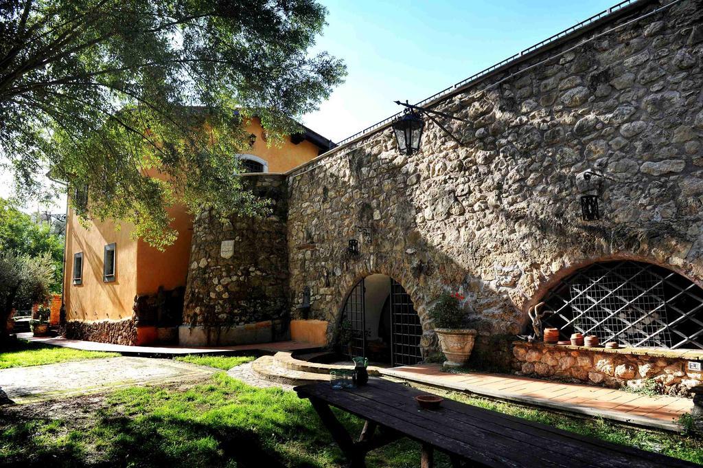 L'Antica Mola Villa Castel Madama Habitación foto